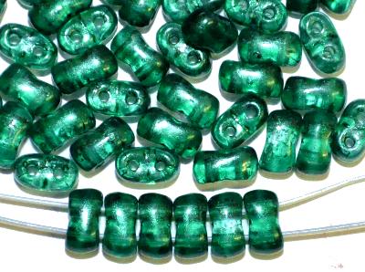 Glasperlen mit zwei Löchern, 
 Twin Hole Beads smaragdgrün,
 hergestellt in Gablonz / Tschechien 