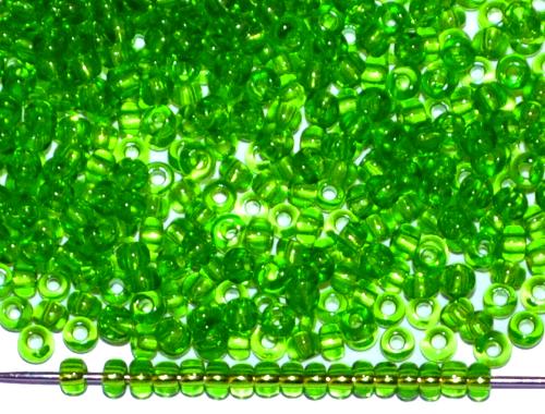 Rocailles von Ornella Preciosa Tschechien,
 grün transparent