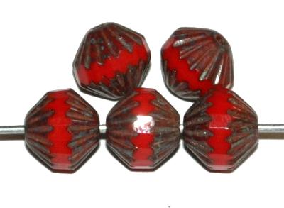 Glasperlen mit geschliffenem Band
 rot opak mit picasso finish,
 hergestellt in Gablonz / Tschechien