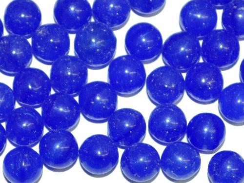 Glassteine rund (ohne Loch)
 Alabasterglas blau,
 hergestellt in Gablonz / Tschechien