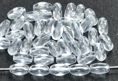 Glasperlen Oliven kantig,
 kristall,
 hergestellt in Gablonz / Tschechien