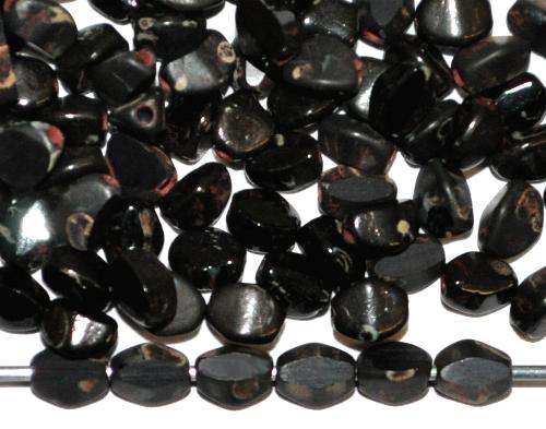 Glasperlen Pinchbeads geschliffen, 
 schwarz mit picasso finish, 
 hergestellt in Gablonz / Tschechien
