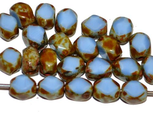 Glasperlen / Table Cut Beads geschliffen 
 hellblau opak mit picasso finish, 
 hergestellt in Gablonz / Tschechien