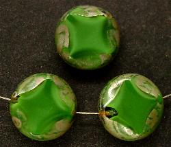 Glasperlen / Table Cut Beads
 grün meliert
 geschliffen mit picasso finish