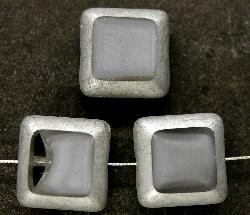 Glasperlen / Table Cut Beads
 geschliffen
 Mischglas grau kristall mit metallic finish,
 hergestellt in Gablonz / Tschechien