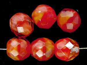 facettierte Glasperlen
 Perlettglas orange rot marmoriert,
 hergestellt in Gablonz / Tschechien