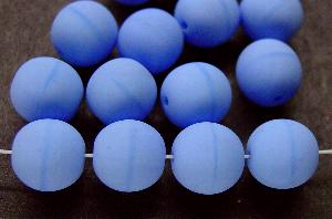 Glasperlen rund
 hellblau mattiert (frostet),
 hergestellt in Gablonz / Tschechien