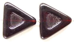 Glasperlen Dreiecke, 
 granatrot  dunkel. ,
 hergestellt in Gablonz Tschechien