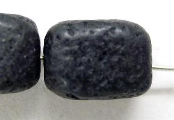 Steinperlen 
 aus Black Lava