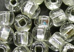 Rocailles von Ornella Preciosa Tschechien,
 kristall mit Silbereinzug
