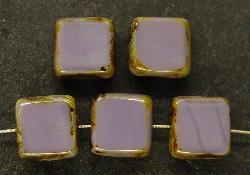 Glasperlen / Table Cut Beads geschliffen 
 violett opak mit picasso finish, 
 hergestellt in Gablonz / Tschechien