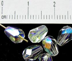 facettierte Glasperlen 
 Tropfen kristall mit AB,
 hergestellt in Gablonz / Tschechien