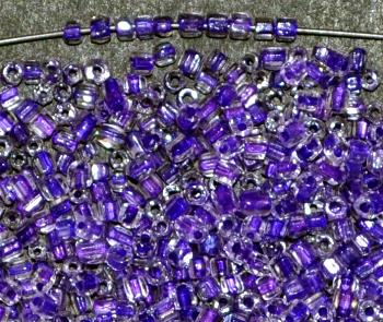 3-Cutbeads ca.1930 in Gablonz/Böhmen hergestellt,
 kristall mit Farbeinzug violett